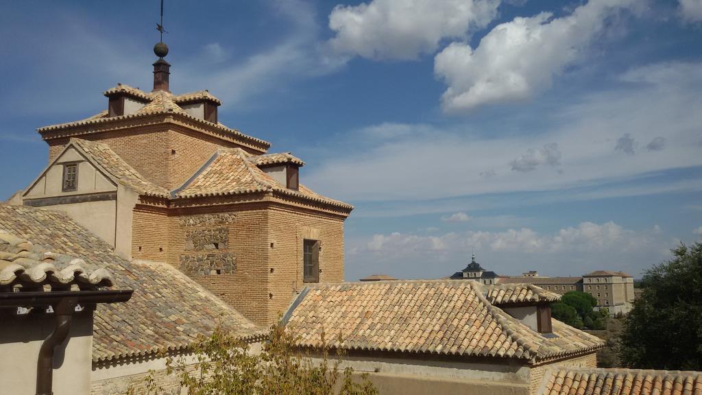 Apartamentos La Casa Del Grial Toledo Dış mekan fotoğraf