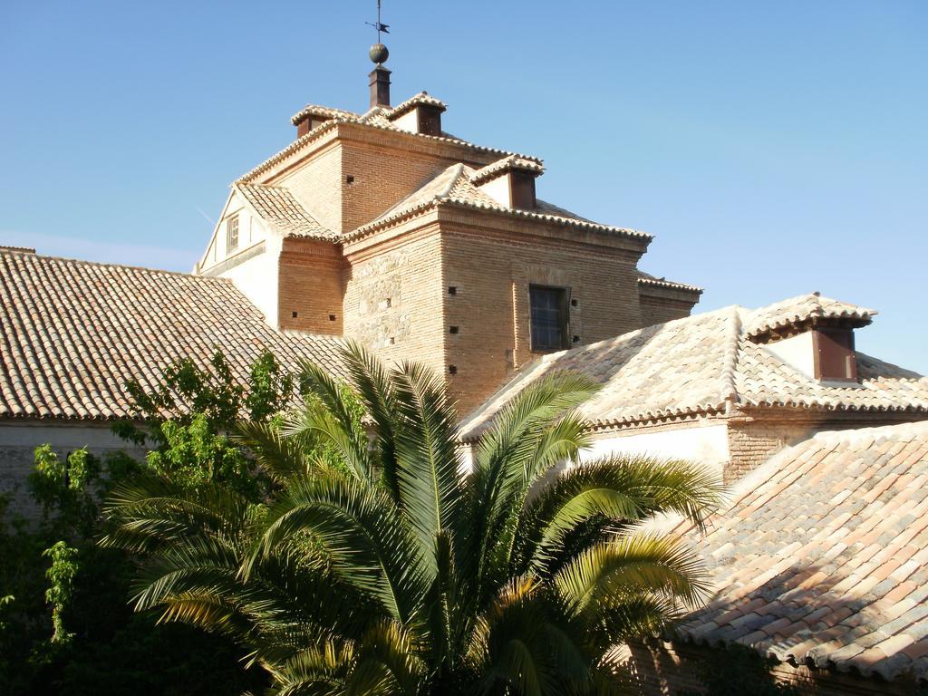 Apartamentos La Casa Del Grial Toledo Dış mekan fotoğraf