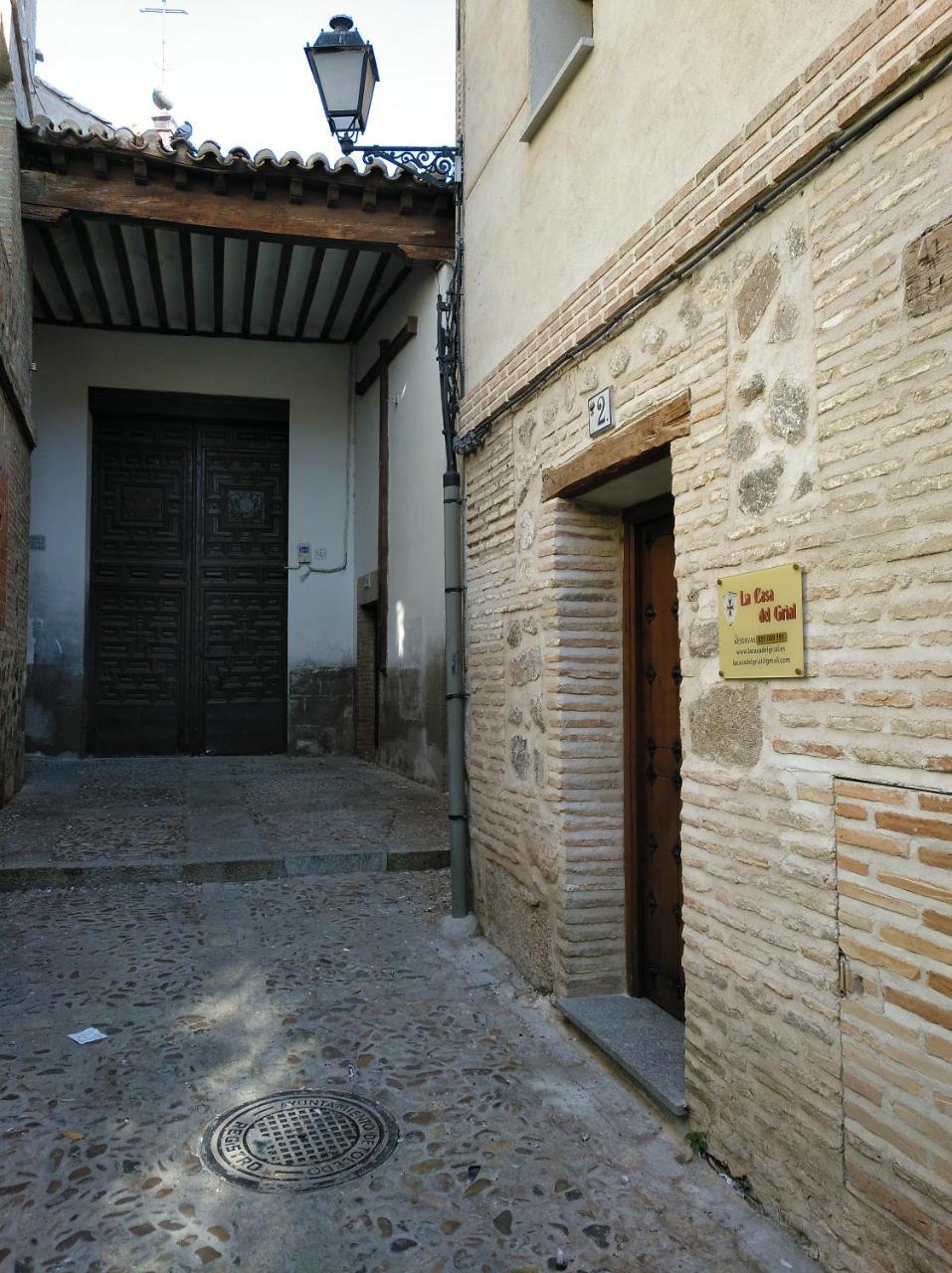 Apartamentos La Casa Del Grial Toledo Dış mekan fotoğraf