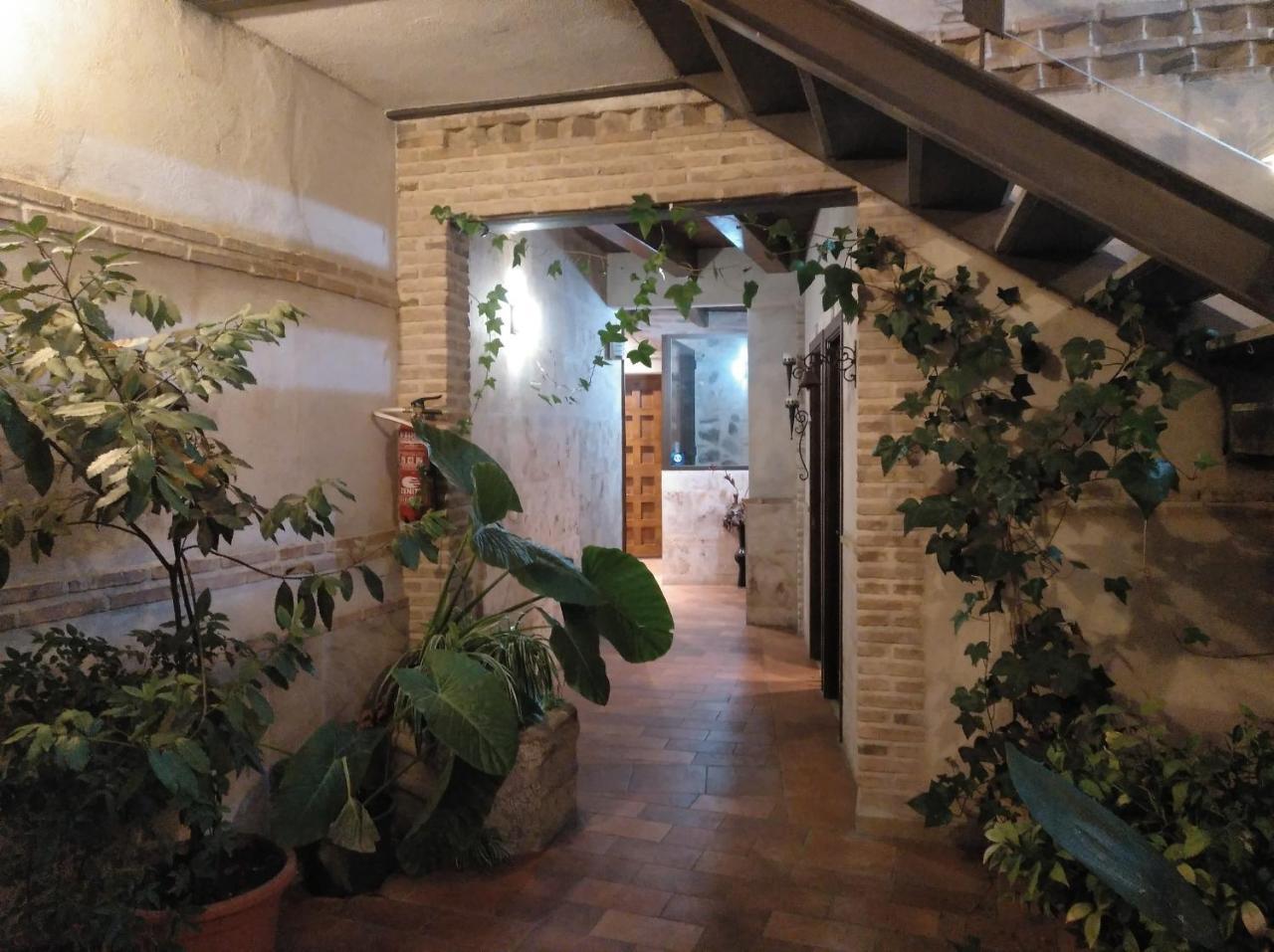 Apartamentos La Casa Del Grial Toledo Dış mekan fotoğraf