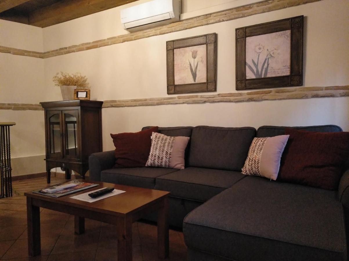 Apartamentos La Casa Del Grial Toledo Dış mekan fotoğraf